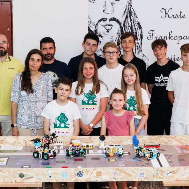Mladi robotičari koji su osvojili 4 zlata