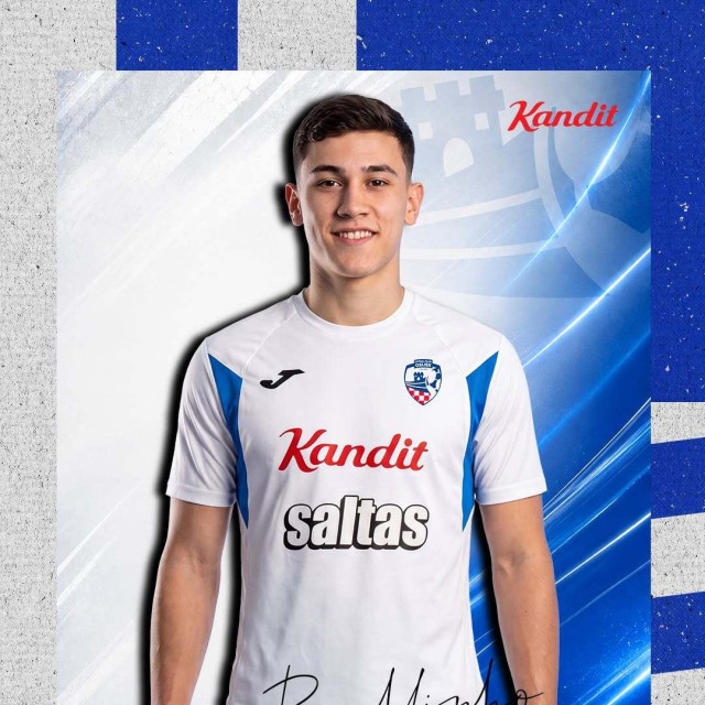 Ronaldo Aparecido Prado de Oliveira Junior (Ronaldinho)