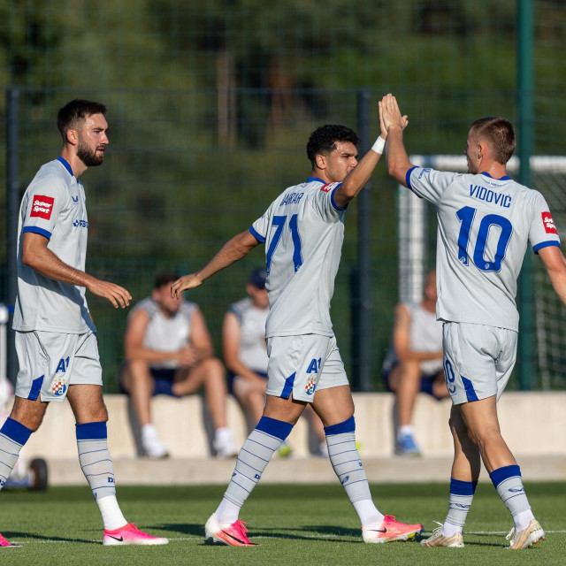 Dinamo je zabio dva pogotka u prvom poluvremenu