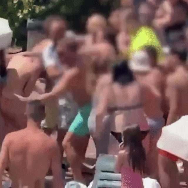 13-godišnjakinja je brutalno pretučena zbog ležaljke
