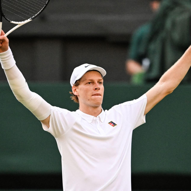 Prvi reket svijeta u pet setova do 2. kolu Wimbledona