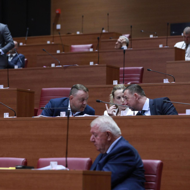 Strahuje li netko od javne rasprave o nepravilnostima u zdravstvenom sustavu?