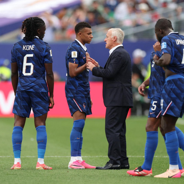 Didier Deschamps i Kylian Mbappe 