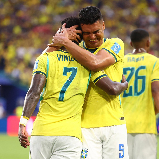 Vinicius Junior i Casemiro u proslavi pogotka