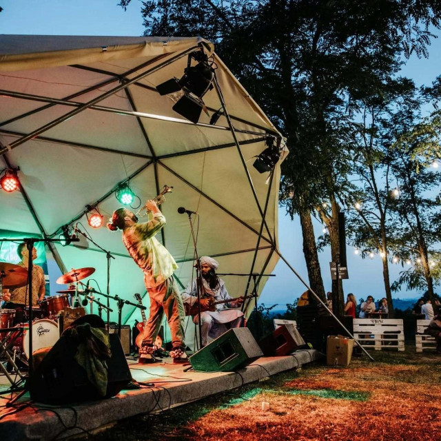 Jazz u vinogradu
