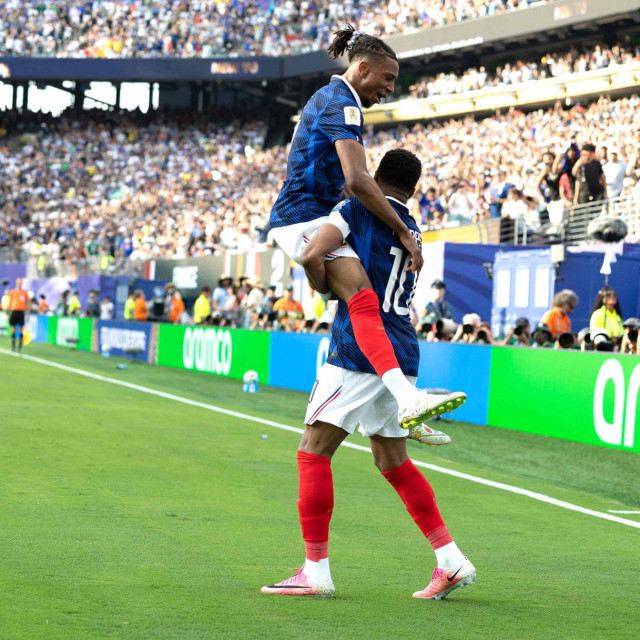 Olise i Mbappe