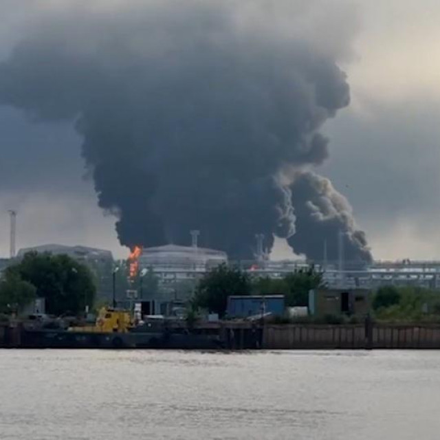 Luka i naftna infrastruktura u Sankt Peterburgu