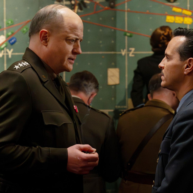 Film Pod pritiskom: Dan D Andrew Scott i Brendan Fraser 