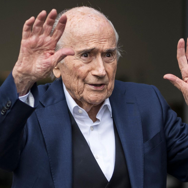 Bivši predsjednik FIFA-e Sepp Blatter suspendiran je do listopada 2028. godine