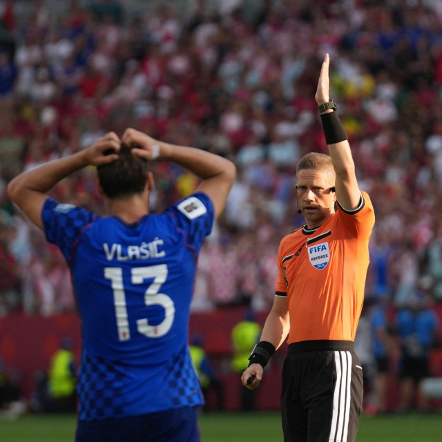 Igor Matanović i sudac Espen Eskas