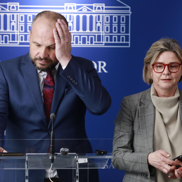 Siniša Hajdaš Dončić i Sandra Benčić
 