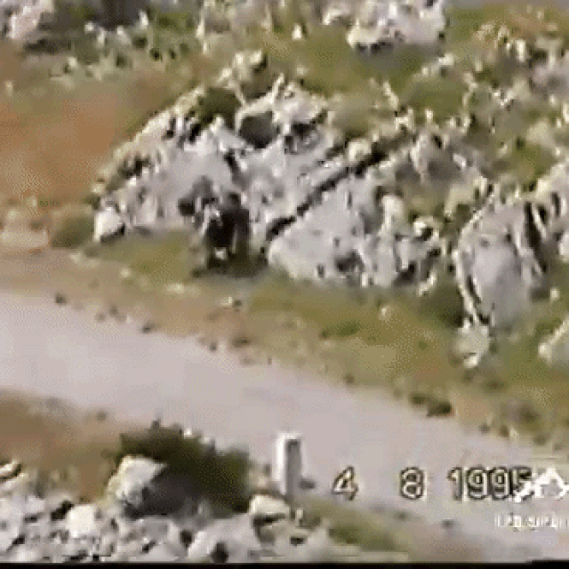 Jedan od dramatičnih ratnih prizora iz videozapisa