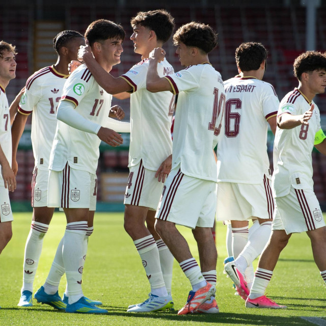 Španjolci su u skupini upisali tri pobjede uz impresivnu gol-razliku 14:0