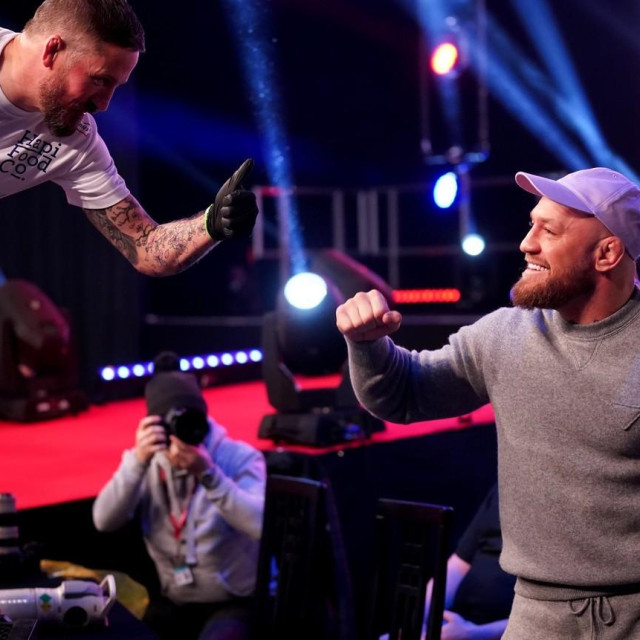John Kavanagh (lijevo) i Conor McGregor (desno)