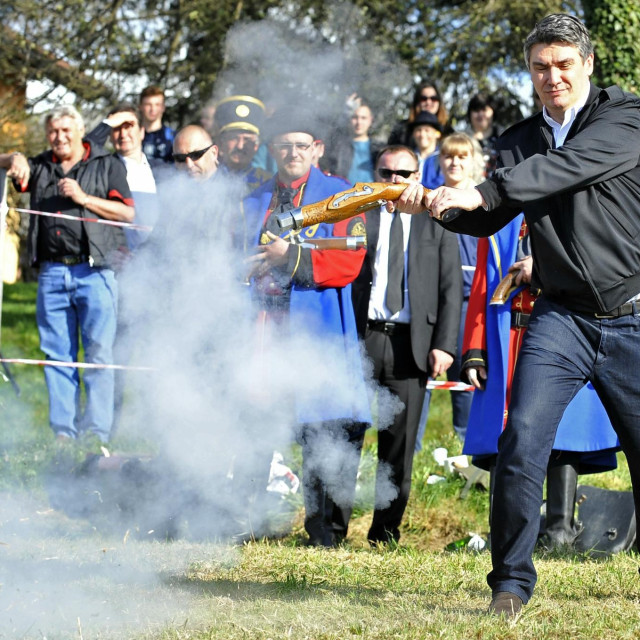 Predsjednik Republike Zoran Milanović prije više od deset godina iskazao se pucanjem na Kostelskoj pištoli