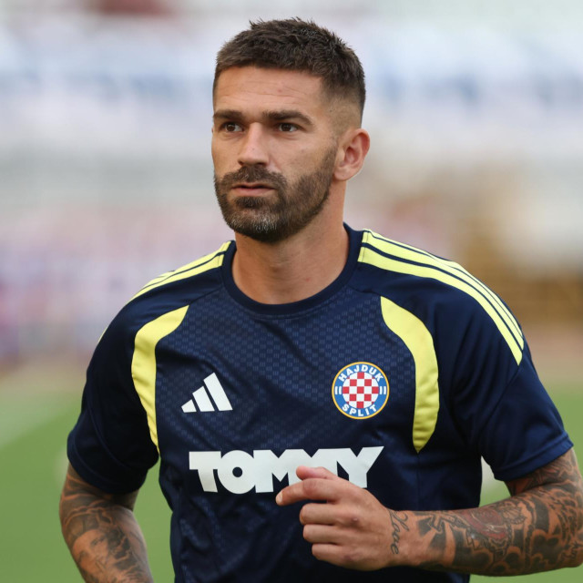 Garcia ostavio Livaju na klupi