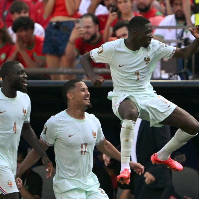 Ousmane Dembele slavi drugi gol