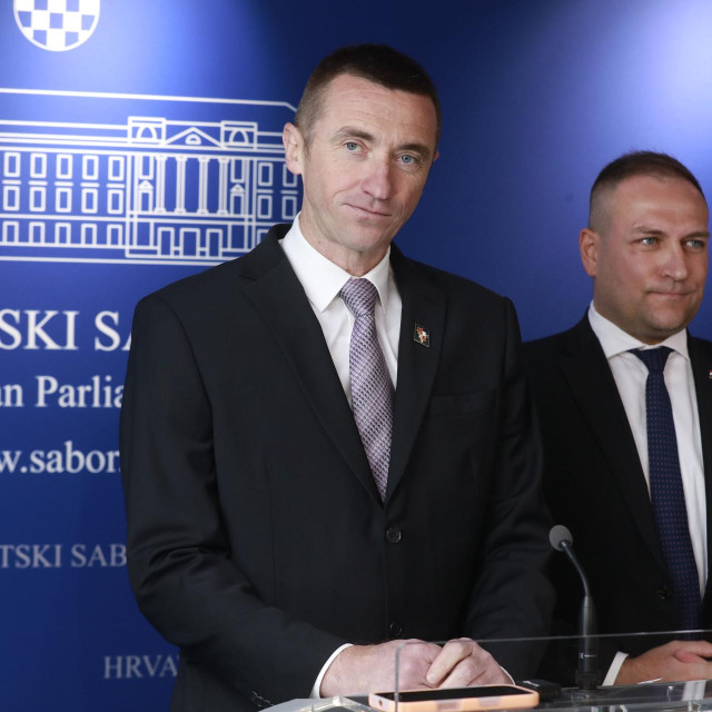 Ivan Penava, David Vlajčić

 