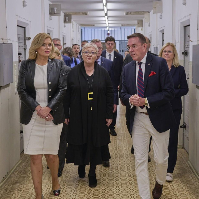 Predsjednica Bundestaga Julia Klöckner posjetila je zloglasni zatvor u bivšem DDR-u