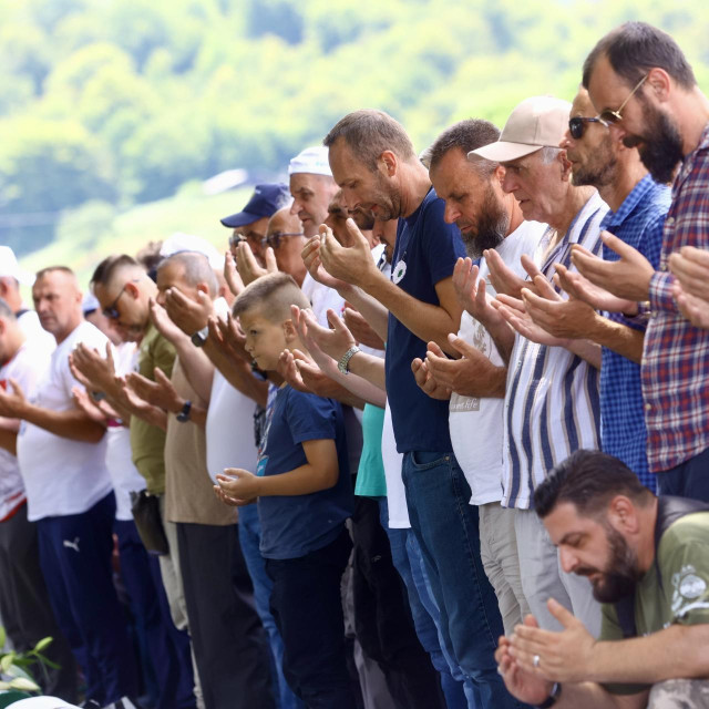 Prizori iz Srebrenice