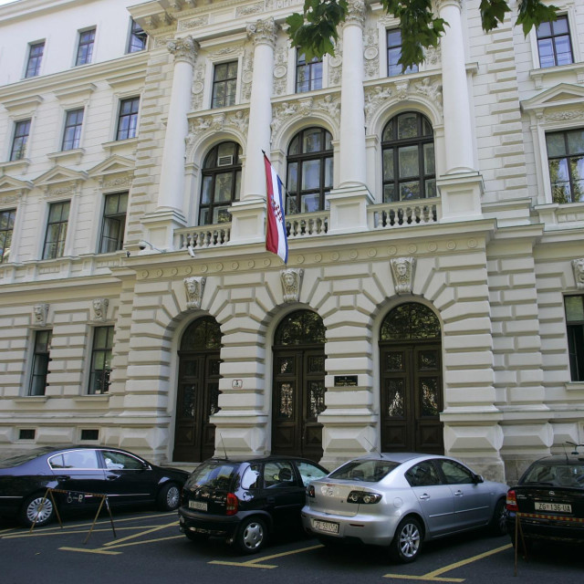 Županijski sud u Zagrebu

 