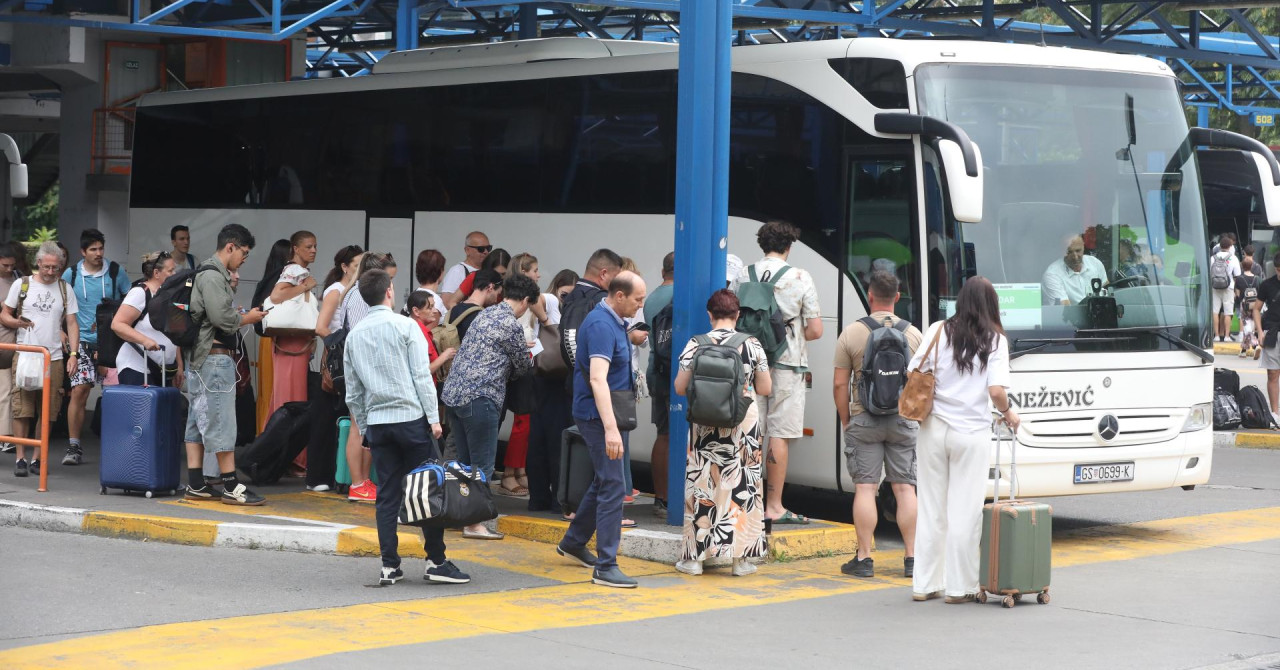 Zagrebačka policija uhitila tri žene zbog pokušaja pljačke na autobusnom kolodvoru