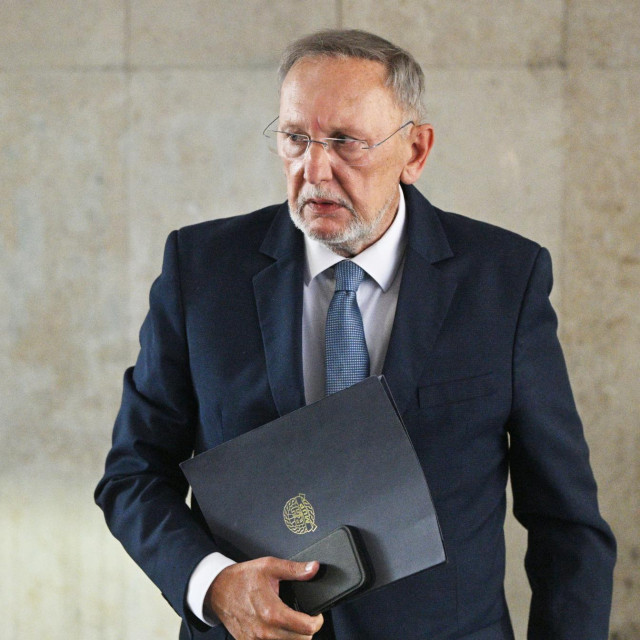 Davor Božinović