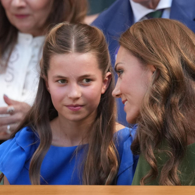 Chatherine i Charlotte u kraljevskoj loži