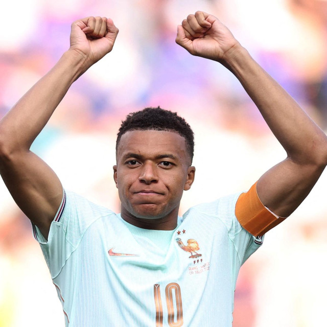 Kylian Mbappe jedini je pravi konkurent Messiju za zlatnu kopačku