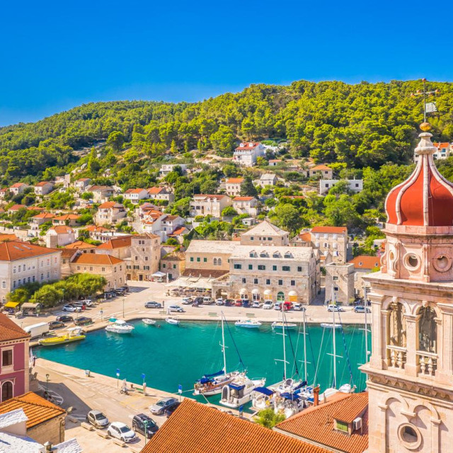 Pučišća, otok Brač