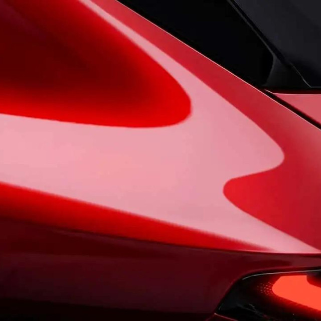 Teaser novog Alfa Romeo SUV-a
