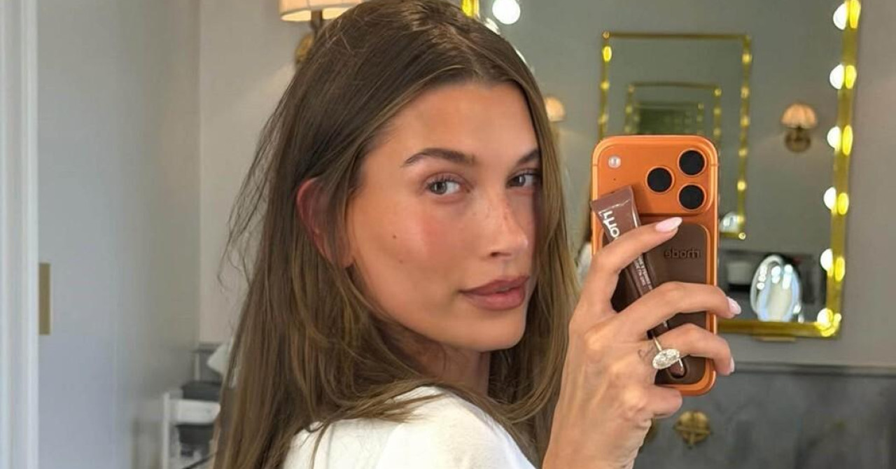 Hailey Bieber u suradnji s GAP-om kreirala dva savršena para traperica: "Htjela sam da sve bude jednostavno"
