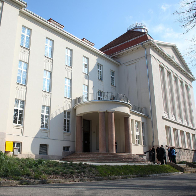 Zgrada dekanata Medicinskog fakulteta u Zagrebu
