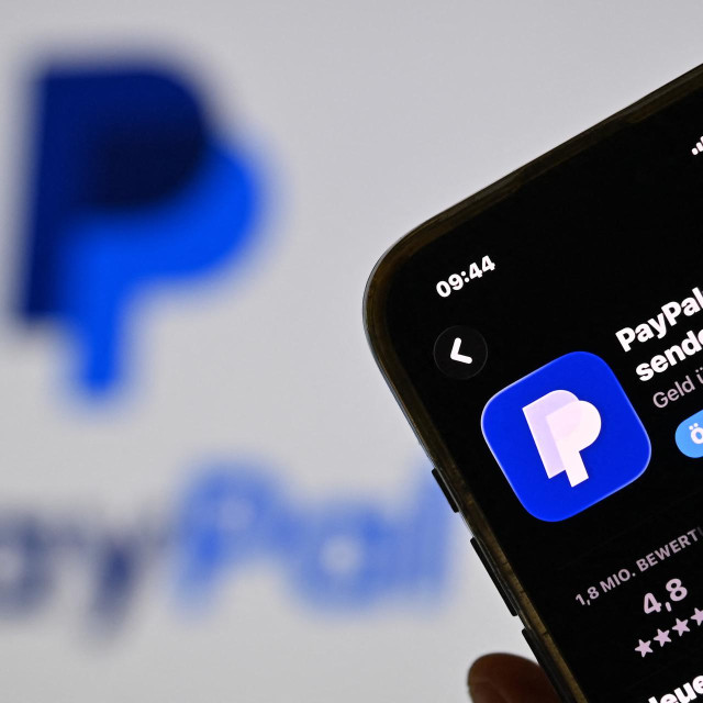 Stripe i Advent planiraju zajednički vlasnički upravljati PayPalom, piše FT
