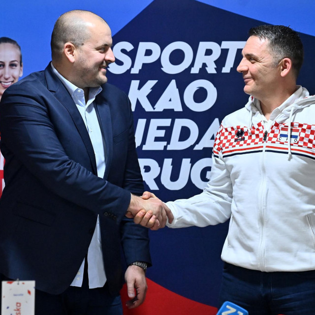 Predsjednik saveza Frane Žanić i izbornik Ratko Peris