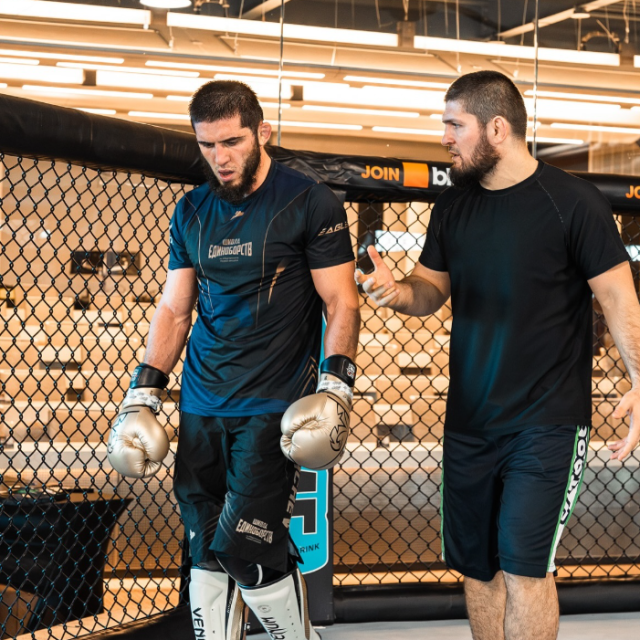 Islam Mahačev i Habib Nurmagomedov