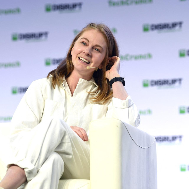 Dr. Simone Giertz jedna je od najpoznatijih svjetskih izumiteljica ‘nevažnih izuma‘