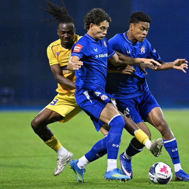 Dinamo Zagreb - Koper: Patrik Horvat, Irabor Brown, Paul Tabinas