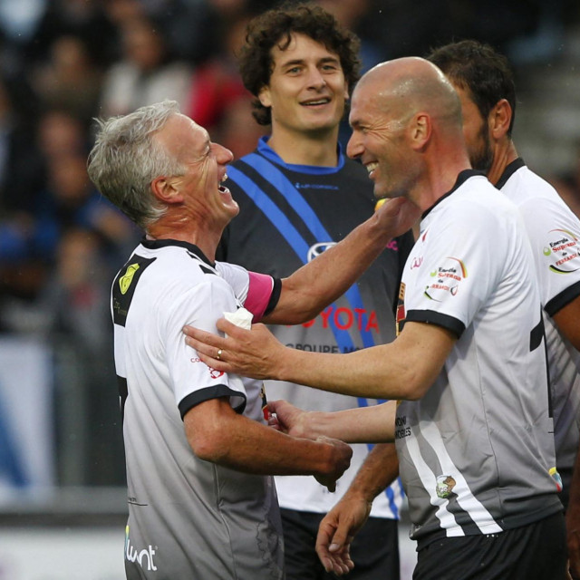 Zinedine Zidane i Didier Deschamps