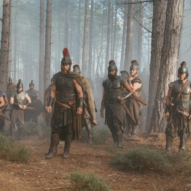 Zapravo je to film o suvremenom svijetu. O svijetu koji se do jučer držao pravila. Međutim, pravila su prekršena, nema više razdjelnice civilizacije i barbarstva.