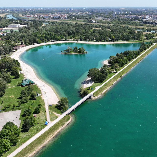 Jarunsko je jezero živo, ali kupača je iz godine u godinu sve manje