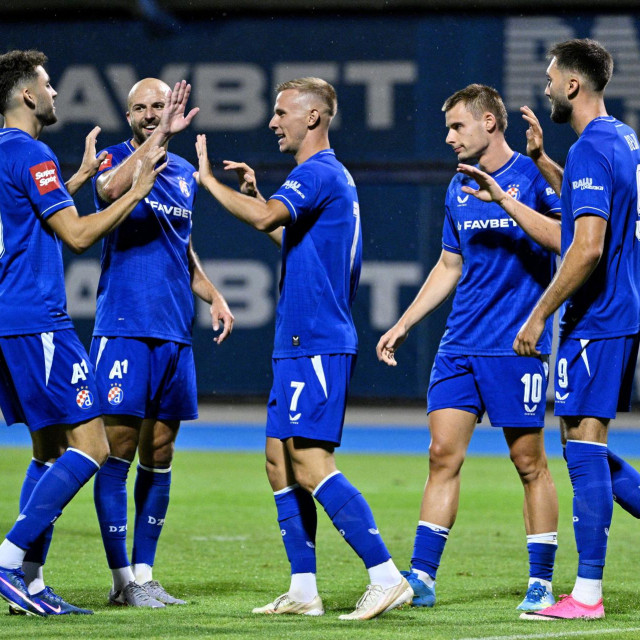 Dinamo večeras od 21 sat igra prvu službenu utakmicu sezone