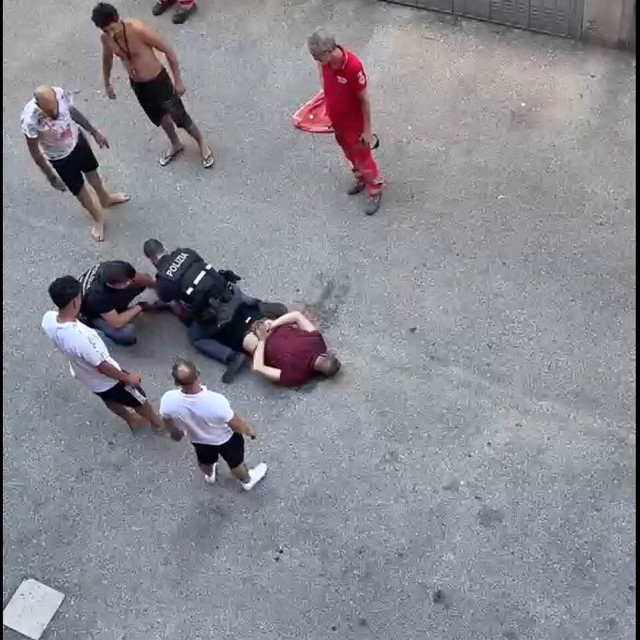 Smrt tijekom policijske intervencije u Bologni