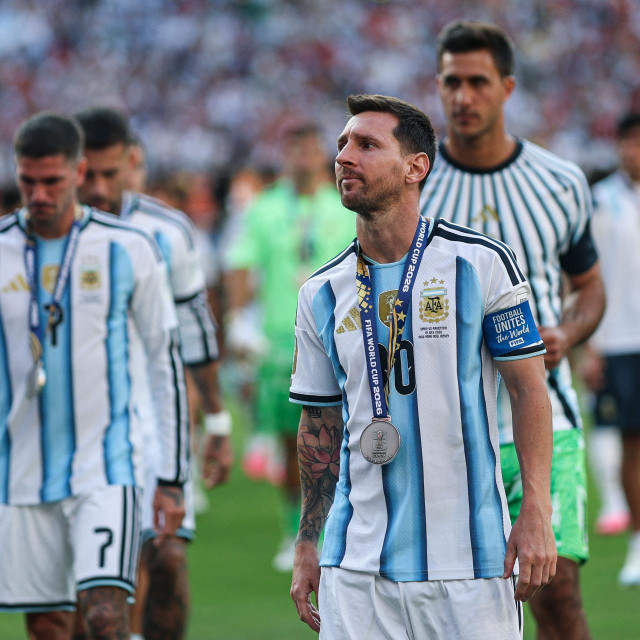 Argentinski nogometni profesionalci u finalu SP-a pretvorili su se u uličare