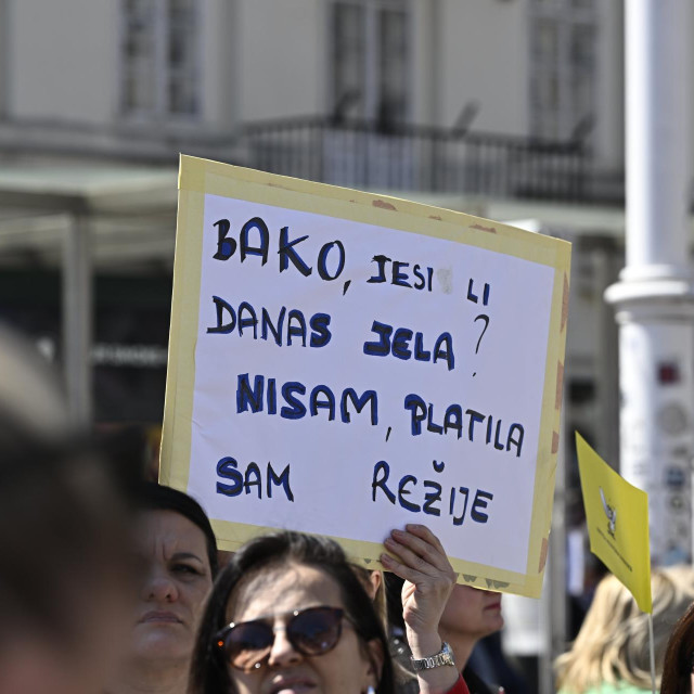 Prosvjed ”Hrvatska zajedno” za veće plaće i mirovine