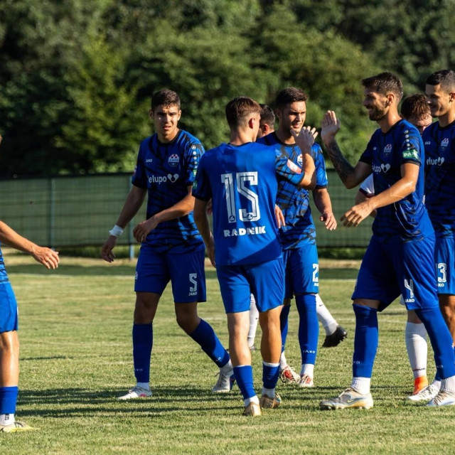 Nogometaši Slavena Belupa na utakmici u Imbriovcu