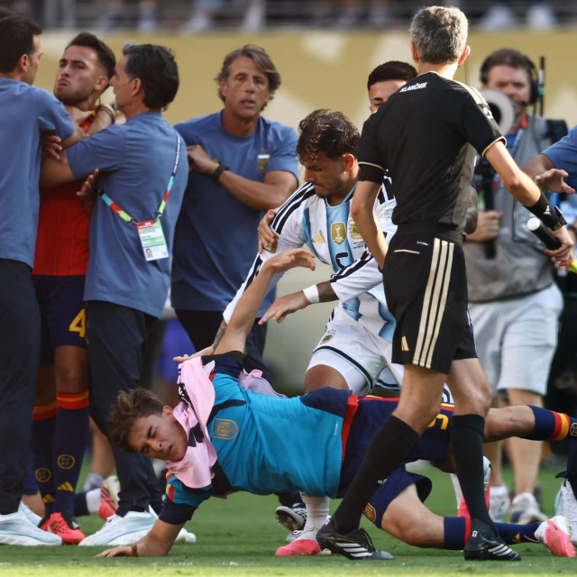 Leandro Paredes u nasrtaju