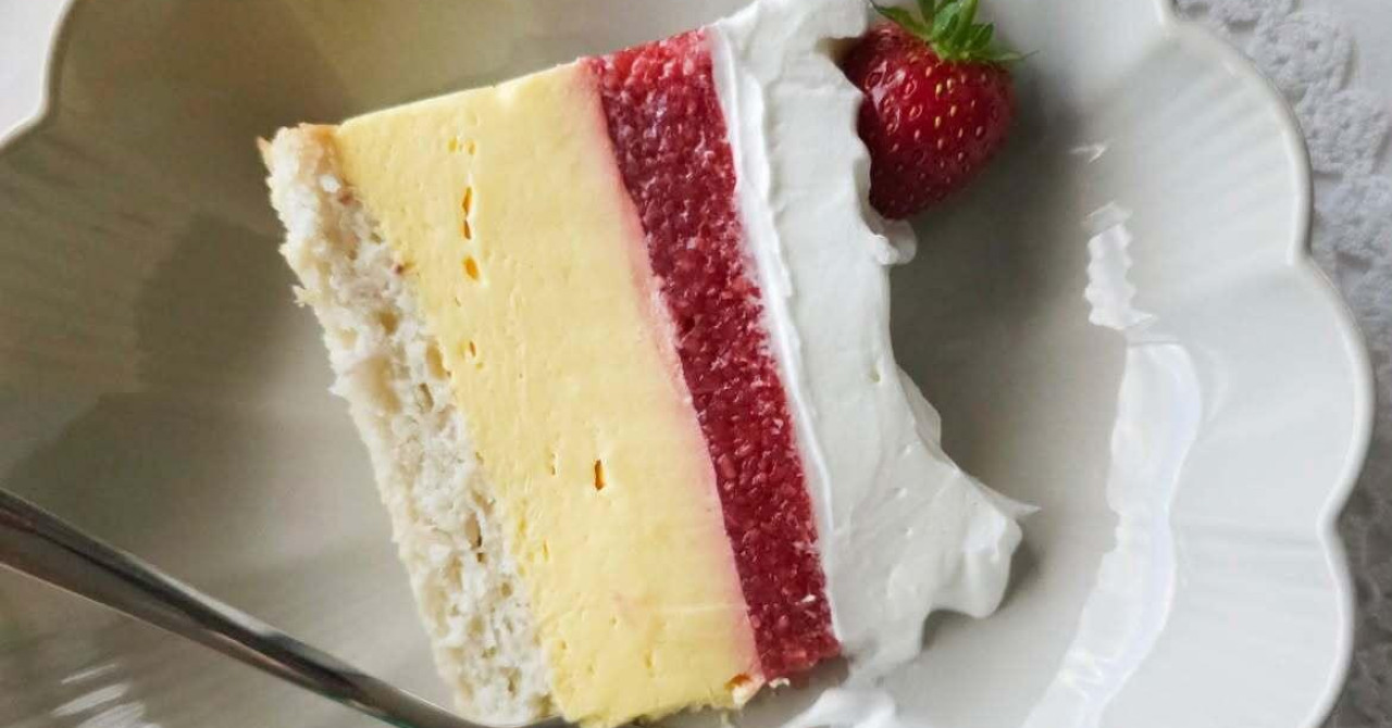 Raffaello torta kao vječan ljetni desert, donosimo savršen recept za verziju s jagodama ili malinama