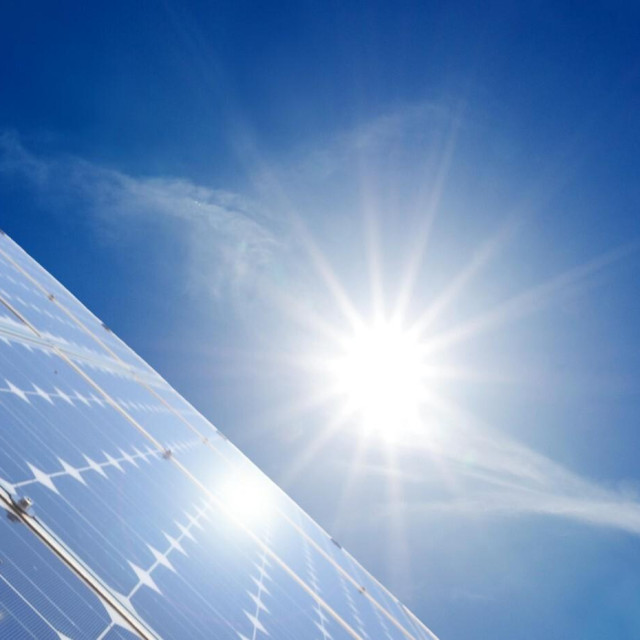 Solarni paneli