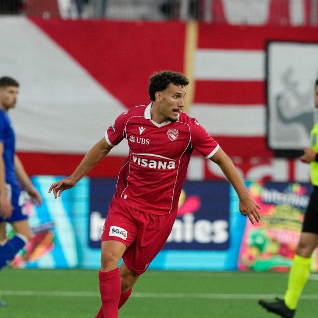 Thun - Dinamo